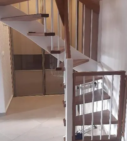 Raspberry Apartment Jelenia Gora