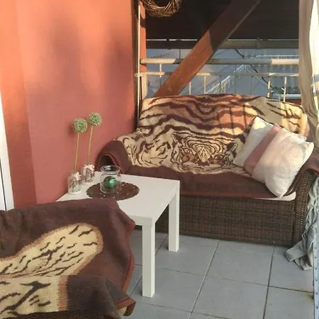 Raspberry Apartment *